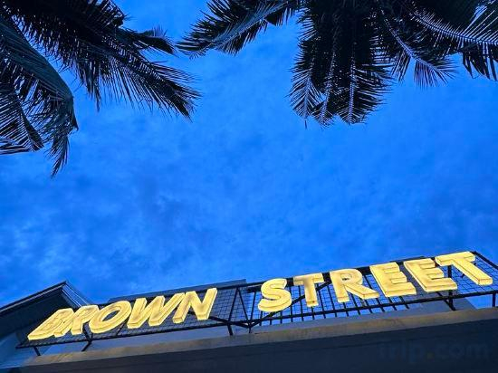 5, Brown Street Cafe and Vacation House, Batangas City