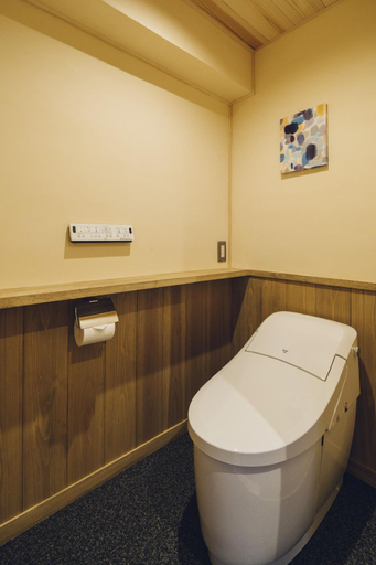 Bathroom 3, Someno House Kyoto Dog Friendly, Kyoto