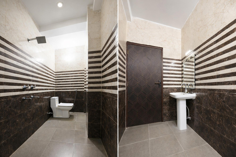 Bathroom 4, FabHotel The Grace I, Delhi
