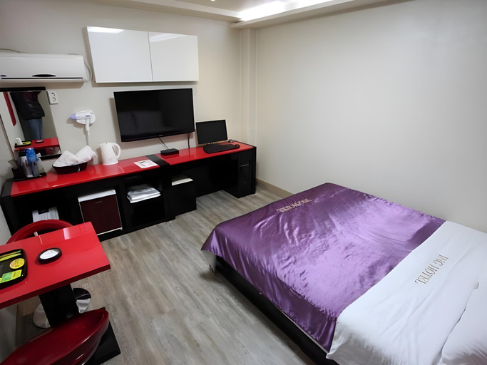 Bedroom 4, Asan ING Hotel, Asan