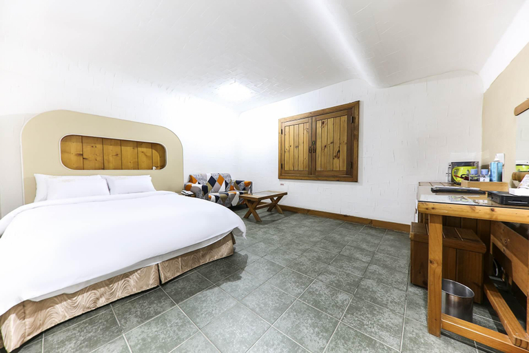 Bedroom 3, Jincheon Tyrol, Ansoeng