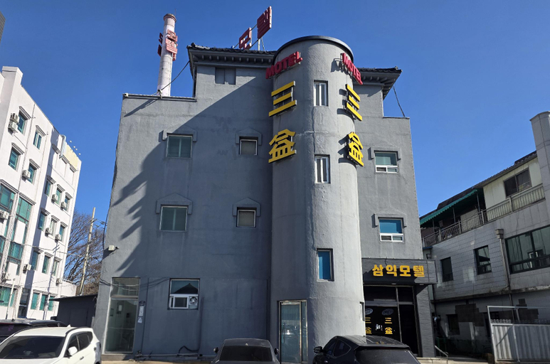 3, Samik motel, Namwon