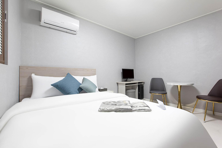 Bedroom 3, Paju Munsan Hue, Paju