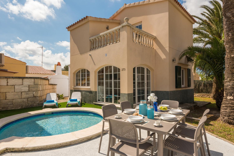 Sport & Beauty 2, Villa Menurka II, Baleares