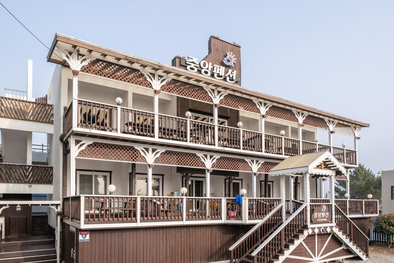 Exterior & Views 1, Taean (Anmyeondo) Jungang Pension, Taean