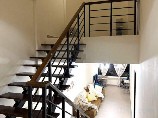 5, Santorini 3000sqft Townvilla, rooftop BBQ, 5BR, 13pax, Puchong