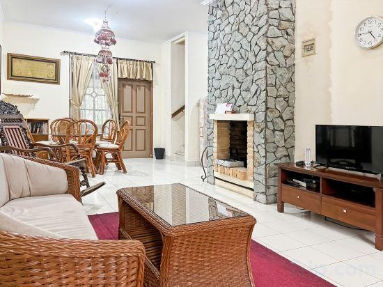 5, Large Villa Ciater 3BR near Sariater, Subang