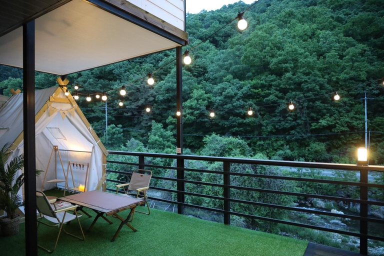 Others 5, Gapyeong Secret Moon Pension, Gapyeong