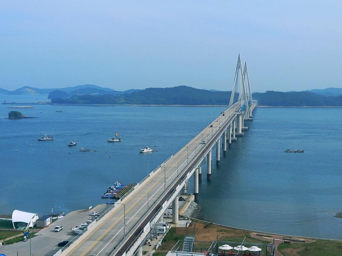 Others 3, Solbit Pension in Yeongmok Port, Taean, Taean