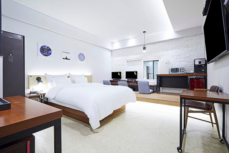 Bedroom 1, Bundang Seohyeon Awesome, Seongnam
