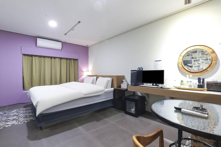 Bedroom 3, Pohang Jukdo Market Tahiti, Pohang