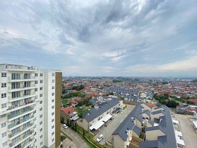 3, Comfy 2Br Apartment At Gateway Pasteur Near Pasteur Exit Toll, Bandung