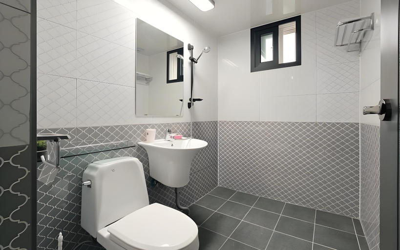 Bathroom, Yeongdeok Nowbada Pension, Yeongdeok