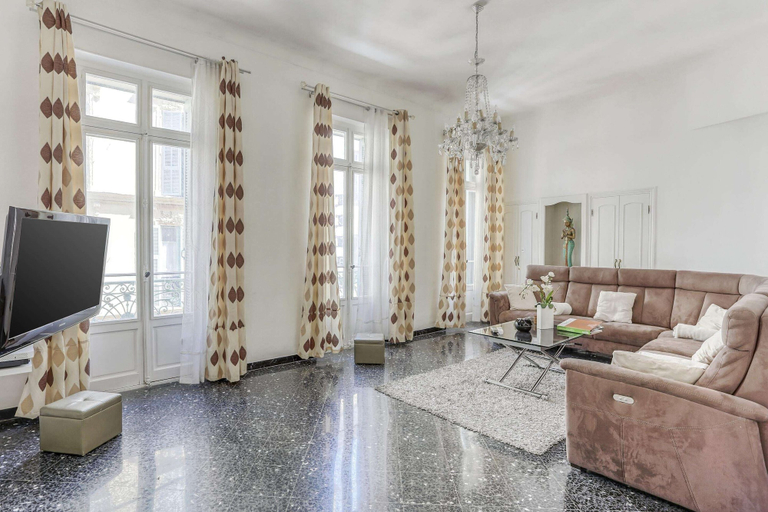 Others 2, Apartment in Nice Near Beaches, Alpes-Maritimes