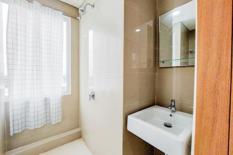 Bathroom 5, Homey And Simply Look Studio Room Apartment B Residence, South Tangerang