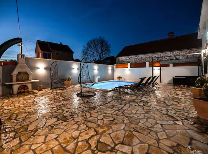 Outdoor pool 4, La Felicita, Zemunik Donji