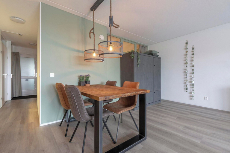 Others 5, Bright Coastal Hideaway, Den Helder