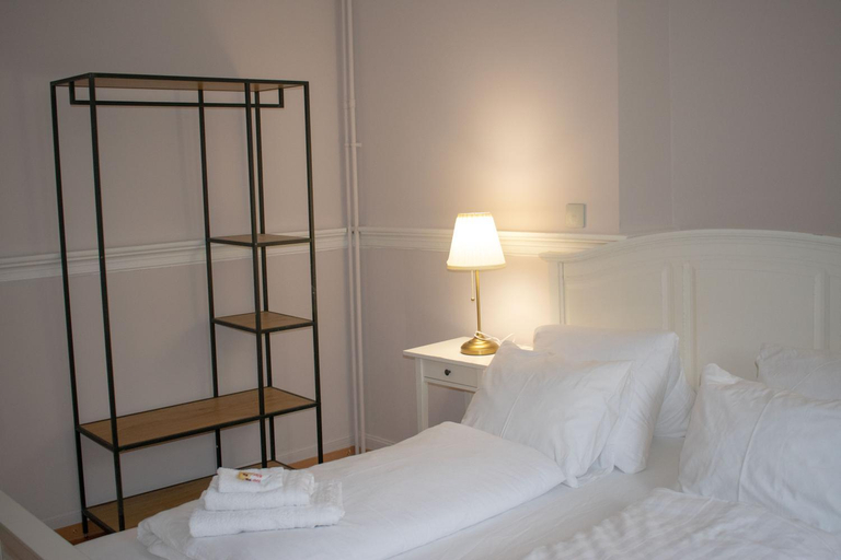 Bedroom 2, Villa Epoka, Interlaken
