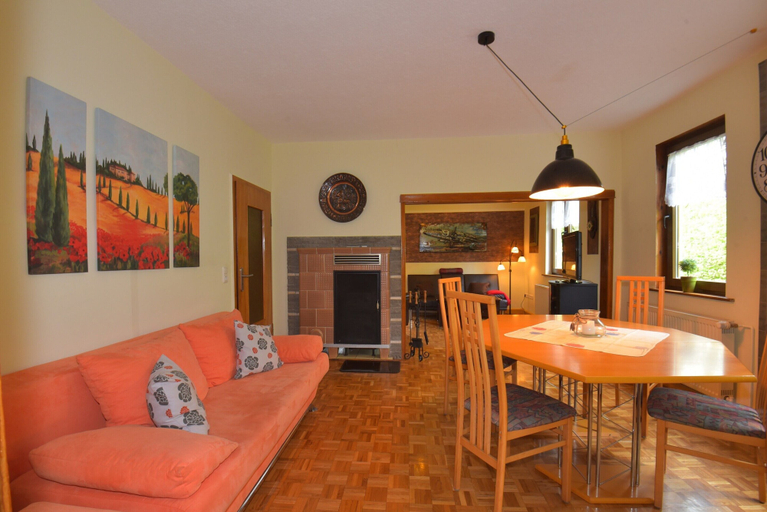 Living room 5, Ferienwohnung im Erholungsort, Schmalkalden-Meiningen