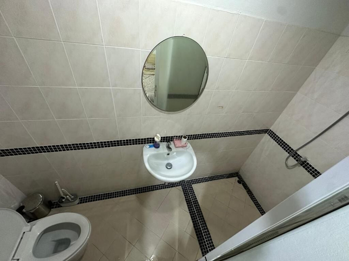 Bathroom 2, HulaFling Homestay, Pulau Phuket