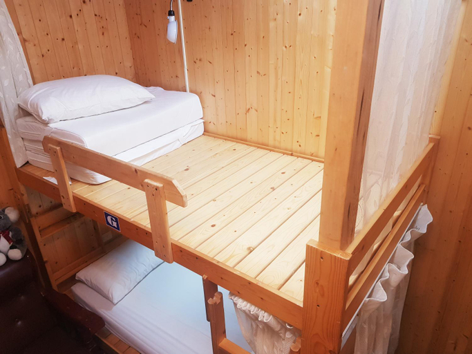Bedroom 4, 背包客棧Backpackers Hostel, Pingtung