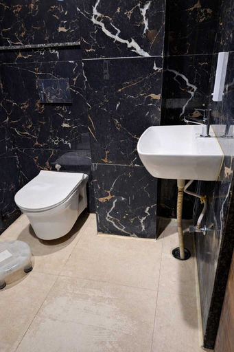 Bathroom, Hotel City Pride, Udaipur