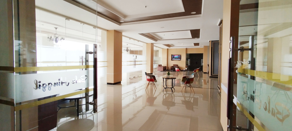 Exterior 5, Convenient 2BR for 4 Pax at Bale Hinggil Apartment By Travelio, Surabaya
