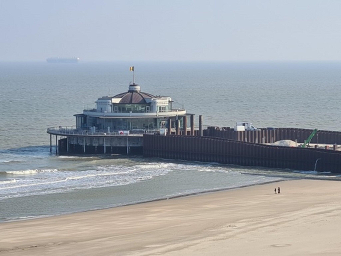 5, Flat in Blankenberge With Ocean Views, West-Vlaanderen