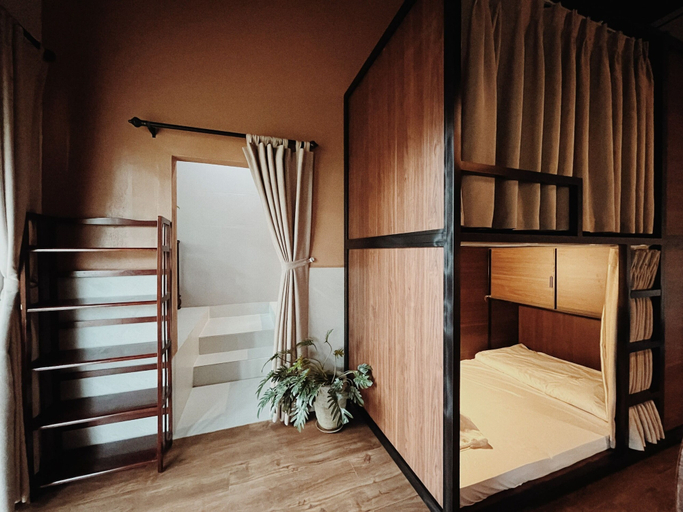 Room 5, An Nhiên Farm dormitory with bunk beds, Pleiku