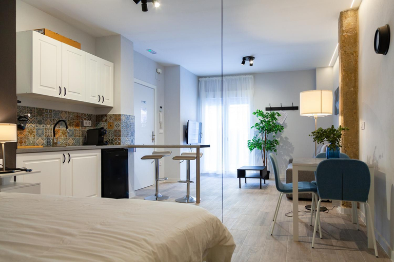Others 5, Mediterraneo Stay, Valencia
