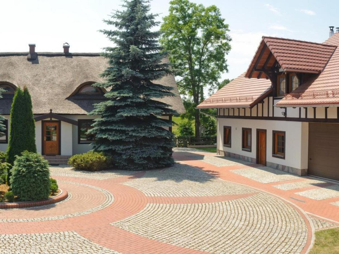 Exterior & Views 2, Apartment Only 20 m From Lake in Rekowo, Bytów