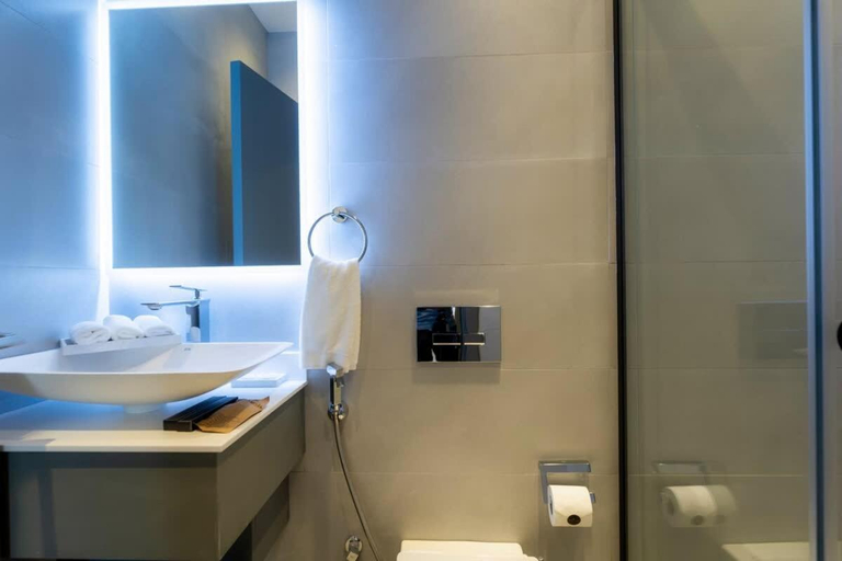 Bathroom 4, Villa Sarai by Luxury Explorers Collection, Dubai