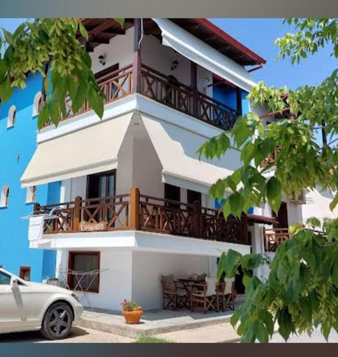 Others 5, Hotel Sarandos, Central Macedonia