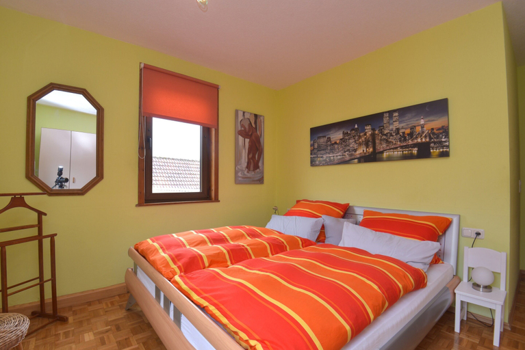 Room, Ferienwohnung im Erholungsort, Schmalkalden-Meiningen