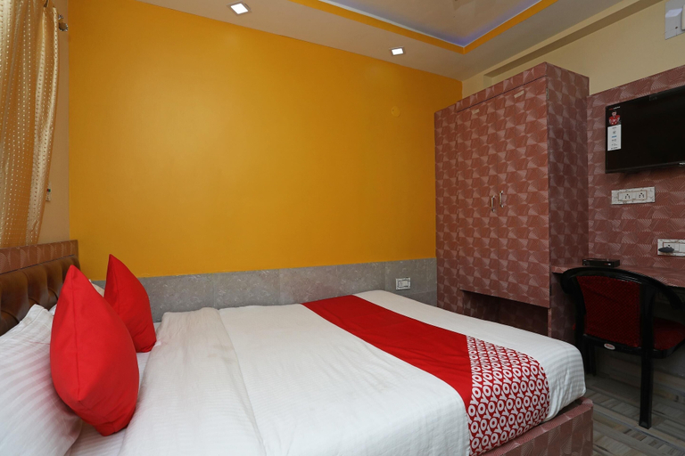 Room 4, Collection O Kolkata Airport Road, South 24 Parganas