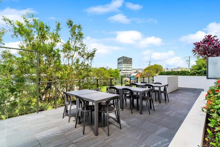 Food & Drinks, Direct Hotels The Rhythm On Beach, Maroochy - Maroochydore