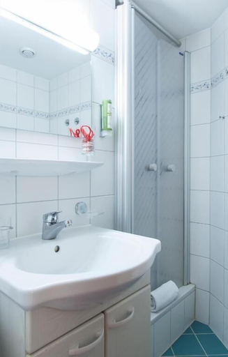 Bathroom 5, Hotel Schwarzwald Freudenstadt, Freudenstadt