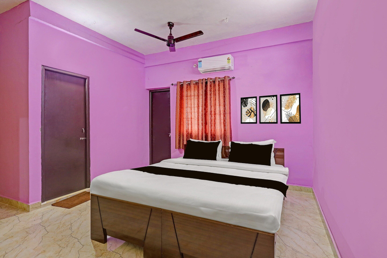 Room 2, Hotel O Kilambakkam New Bus Terminal, Kancheepuram