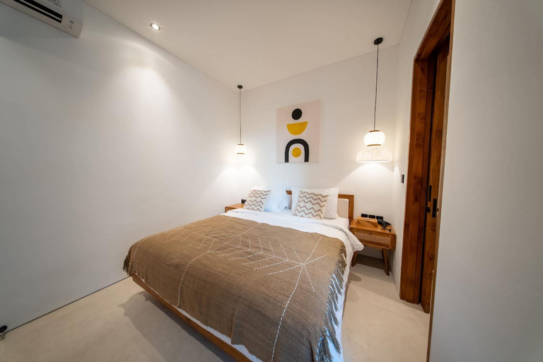 3, 3BR Bingin Villa-Ocean View & Sunset Rooftop B3, Badung
