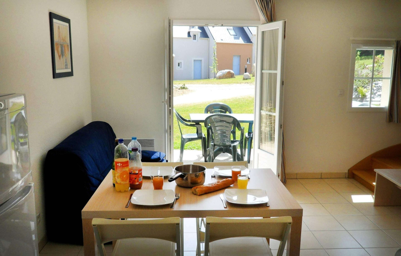 Living room 4, Brittany Retreat w/ Pool, Ille-et-Vilaine