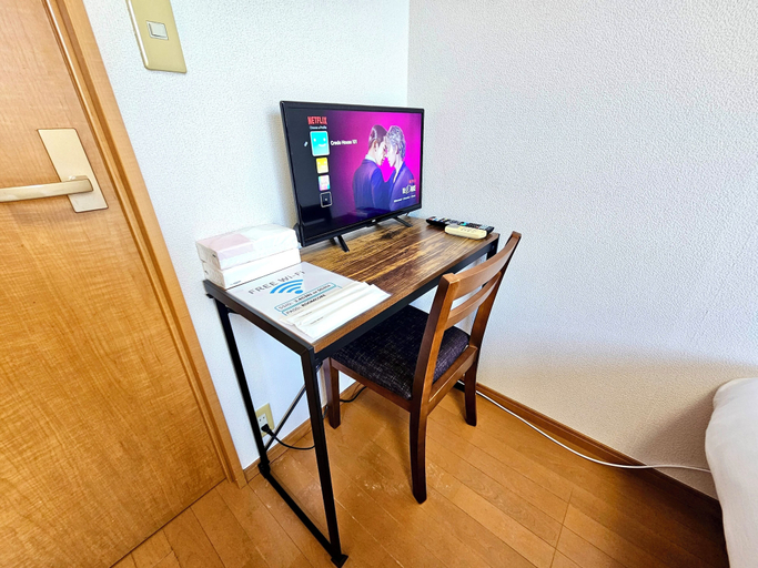 Interior 3, Gold Mansion Apartments, Shinjuku