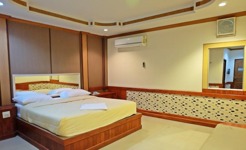 Bedroom 1, Bypass and Resort, Muang Kanchanaburi