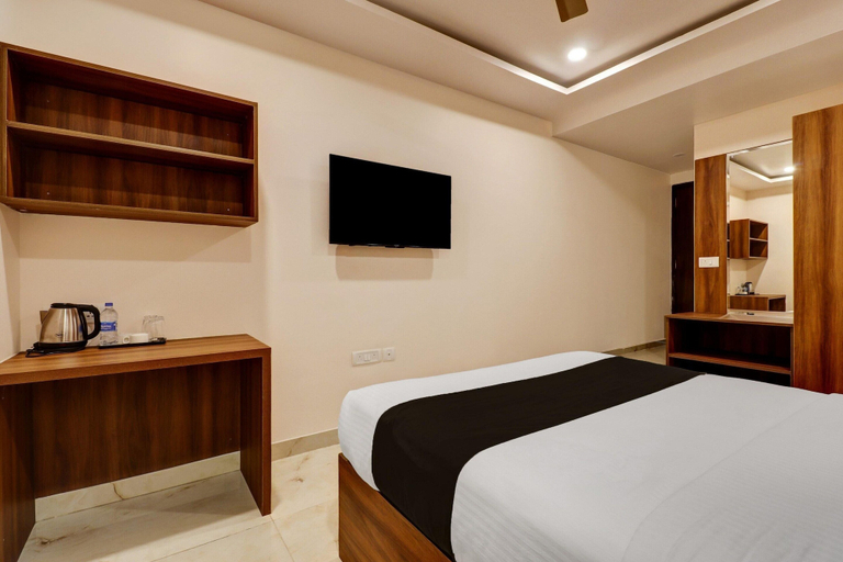 Others 3, Townhouse Arekere Near Mithai Mahal, Bangalore