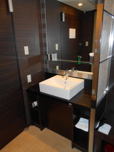 Bathroom 3, My Hotel Ryugu, Shizuoka