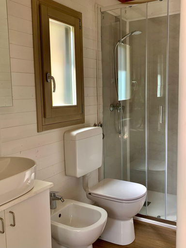 Bathroom 1, Villaggio Camping Valdeiva, La Spezia