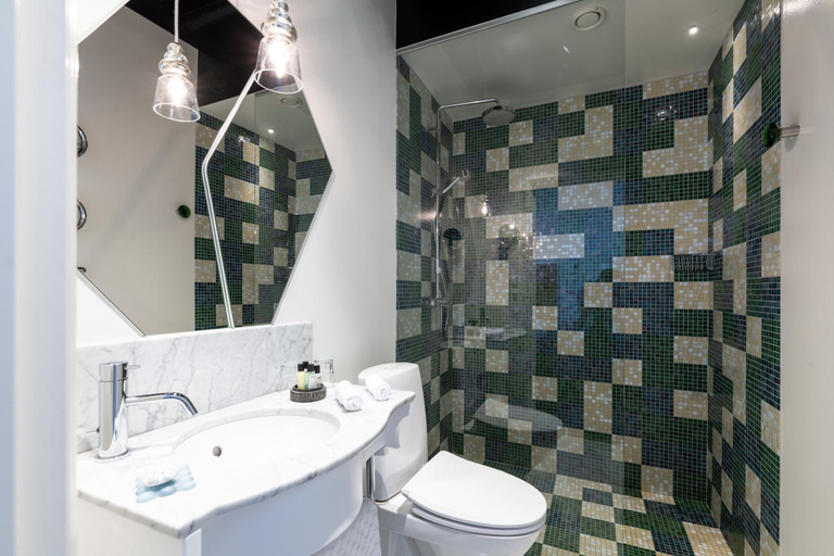 Bathroom 3, Hotel Flora, Göteborg