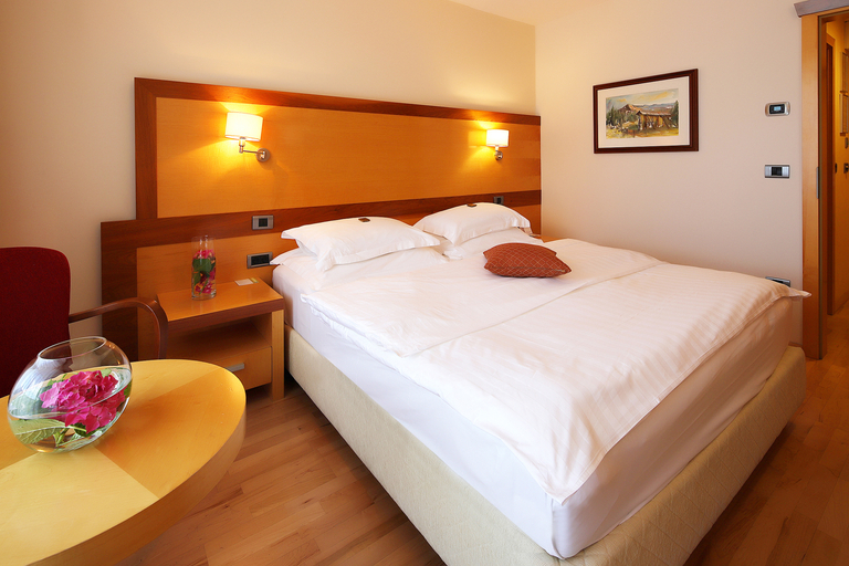 Bedroom 3, Hotel Lovec, Bled