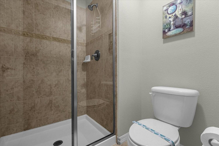 Bathroom 5, Bedrooms  3 Bathrooms  Paradise Palms 8976 MP, Osceola