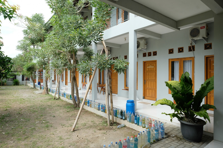 Others 4, RedDoorz Syariah near Terminal Bus Giwangan, Bantul
