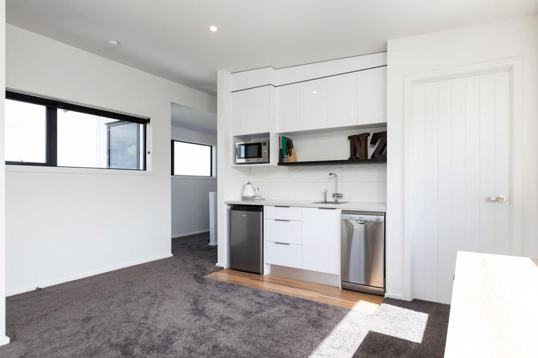 Others 5, Oakura Beach Front Apartments, New Plymouth